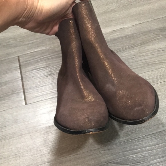 Anthropologie Brown Metalic Chelsea Slip On Boots     size 11M - Picture 5 of 9